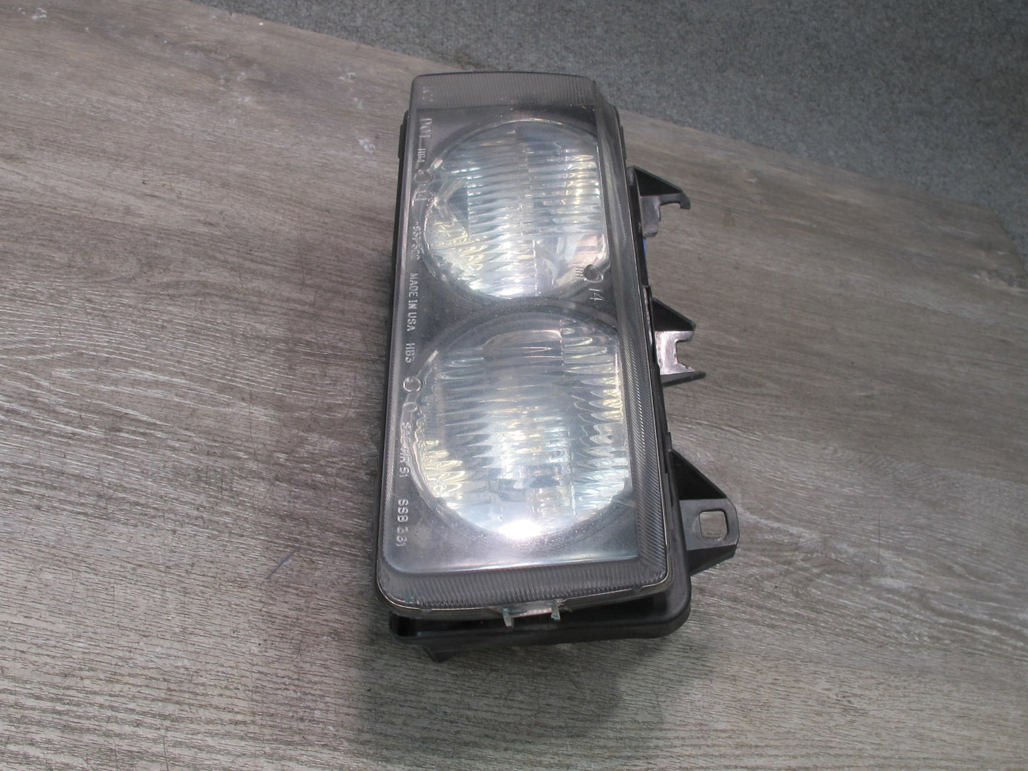 94-99 BMW E36 3-SERIES Front Right Halogen Headlight Lamp OEM