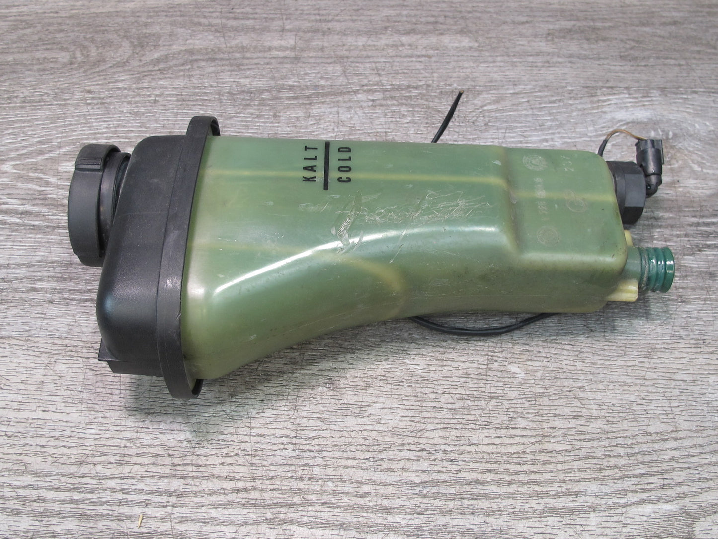 94-99 BMW E36 325iC 328iC Engine Coolant Expansion Overflow Reservoir Tank OEM