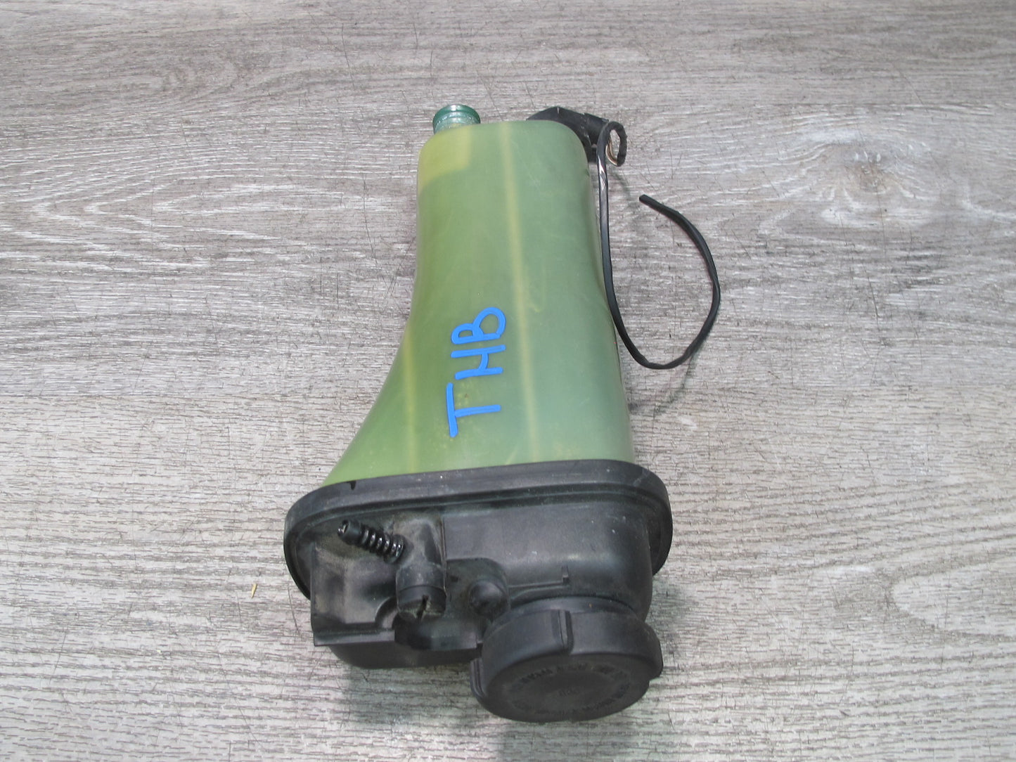 94-99 BMW E36 325iC 328iC Engine Coolant Expansion Overflow Reservoir Tank OEM