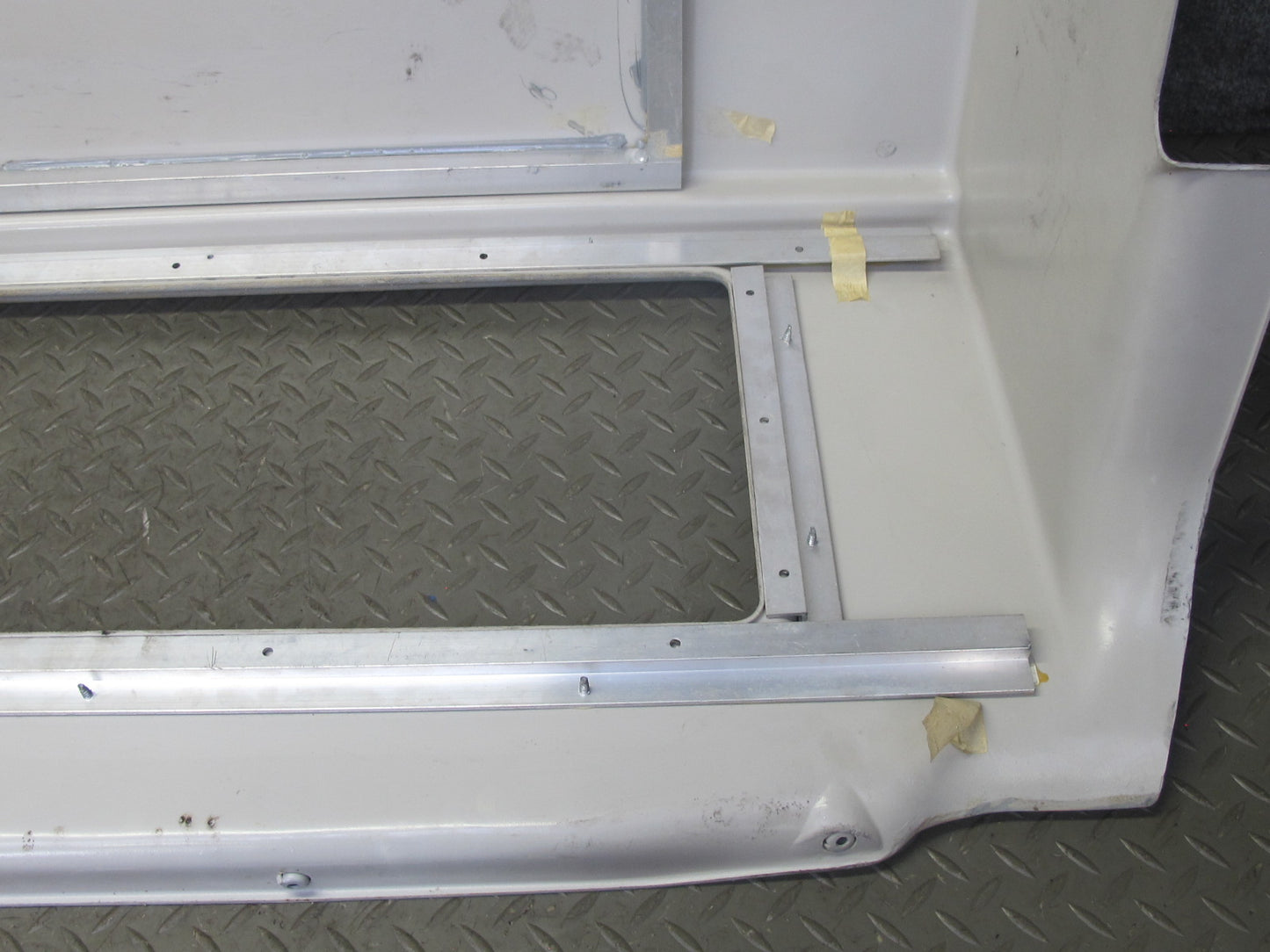 01-03 VW Eurovan T4 Camper Rear Right AUX Battery Storage Tray Panel Cover OEM