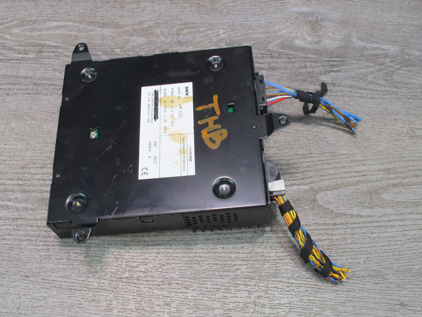 96-99 BMW E36 325iC 328iC Convertible Alpine Audio Amplifier AMP 8371023 OEM