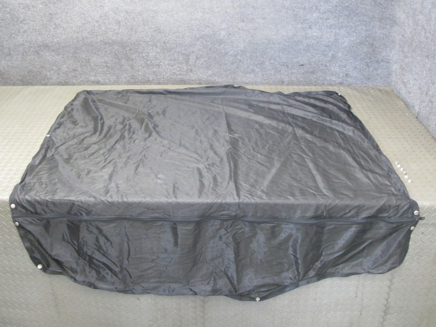 01-03 VW Eurovan T4 Camper Rear Tailgate Mosquito NET BUG Screen w Clips OEM