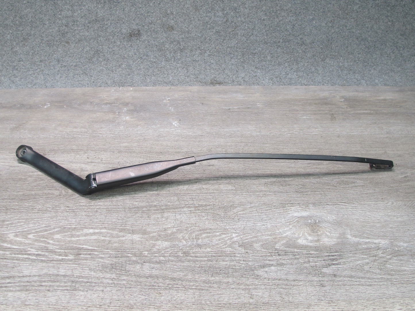 94-99 BMW E36 325iC 328iC Set of 2 Front Left & Right Windshield Wiper Arm OEM