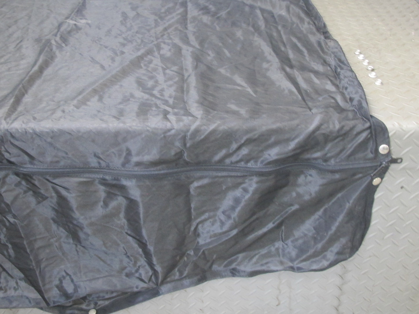 01-03 VW Eurovan T4 Camper Rear Tailgate Mosquito NET BUG Screen w Clips OEM