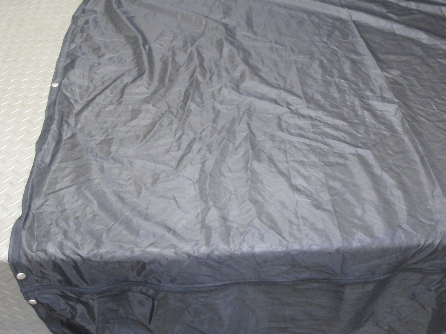 01-03 VW Eurovan T4 Camper Rear Tailgate Mosquito NET BUG Screen w Clips OEM