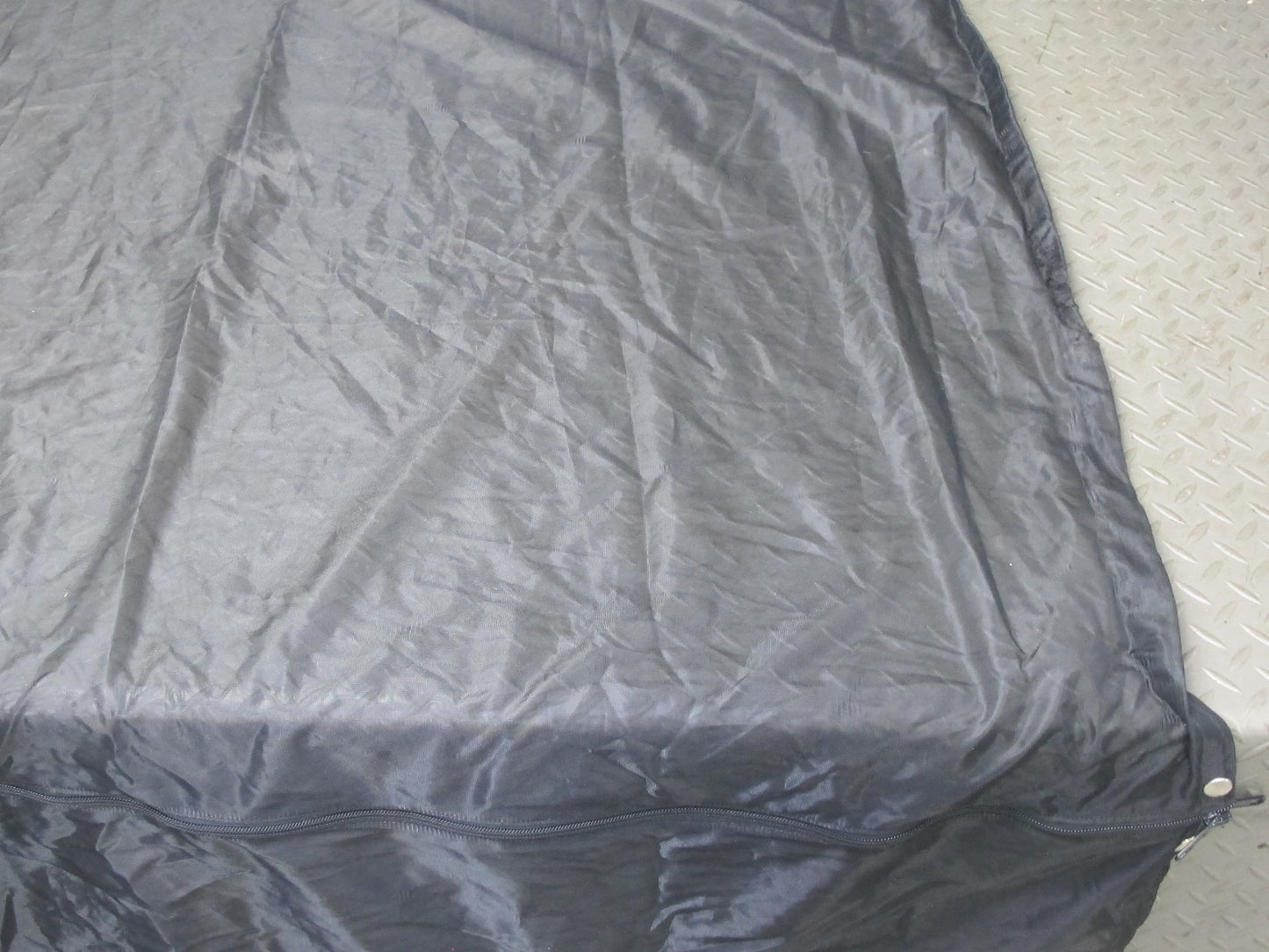 01-03 VW Eurovan T4 Camper Rear Tailgate Mosquito NET BUG Screen w Clips OEM