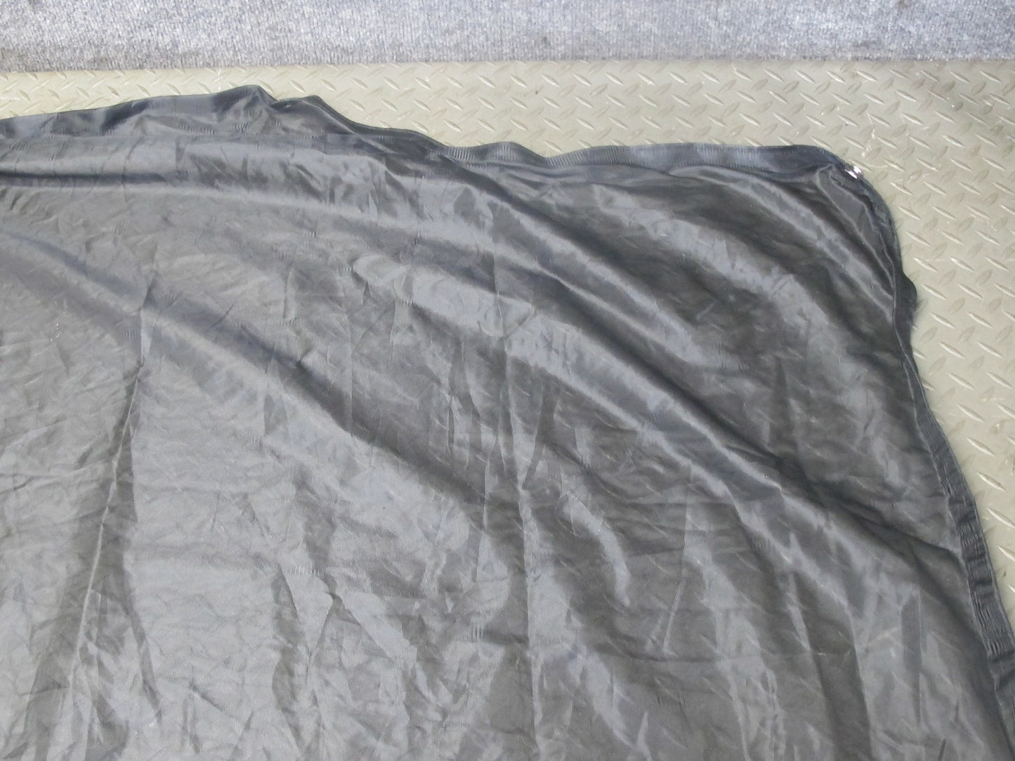 01-03 VW Eurovan T4 Camper Rear Tailgate Mosquito NET BUG Screen w Clips OEM