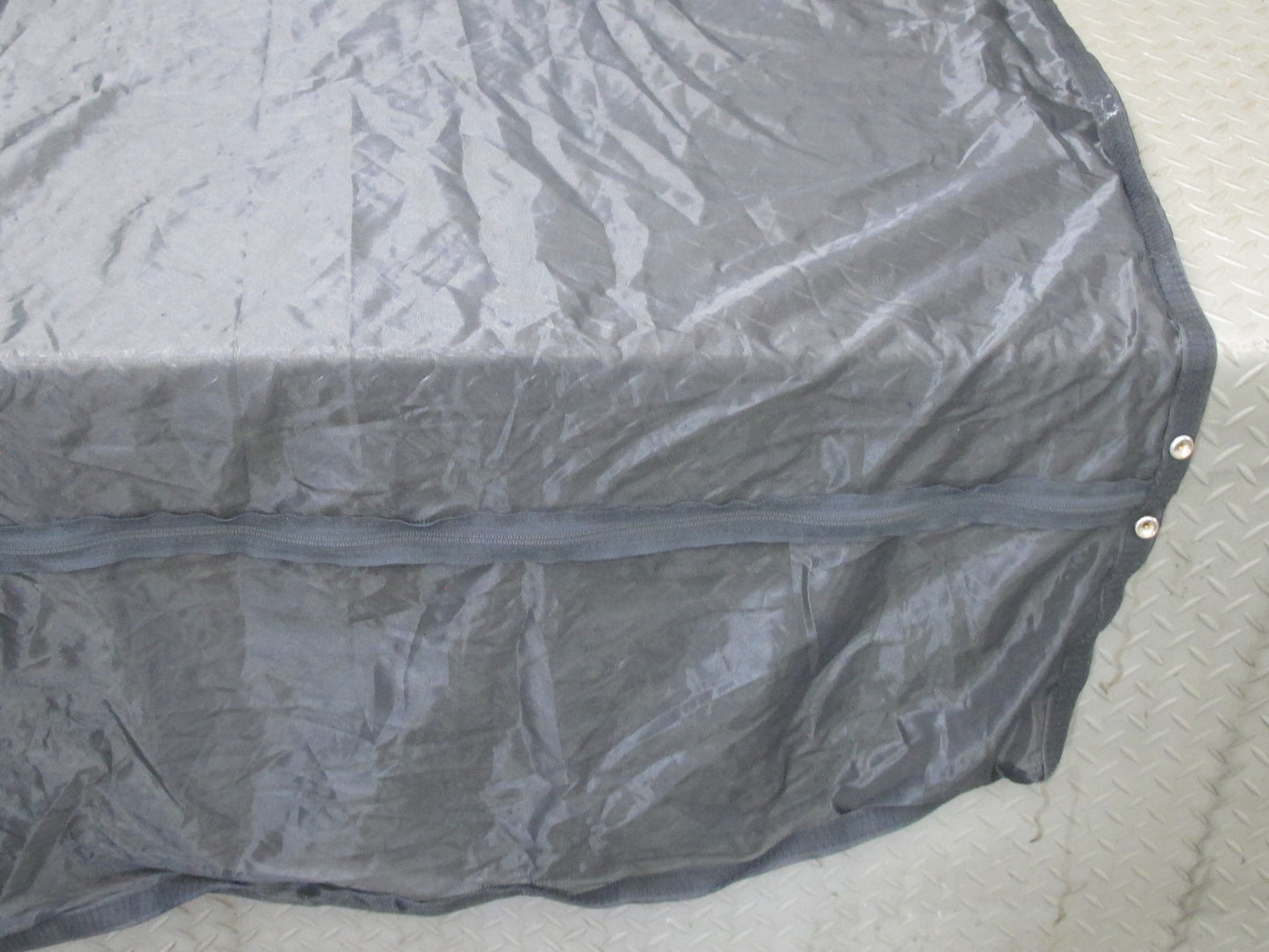 01-03 VW Eurovan T4 Camper Rear Tailgate Mosquito NET BUG Screen w Clips OEM