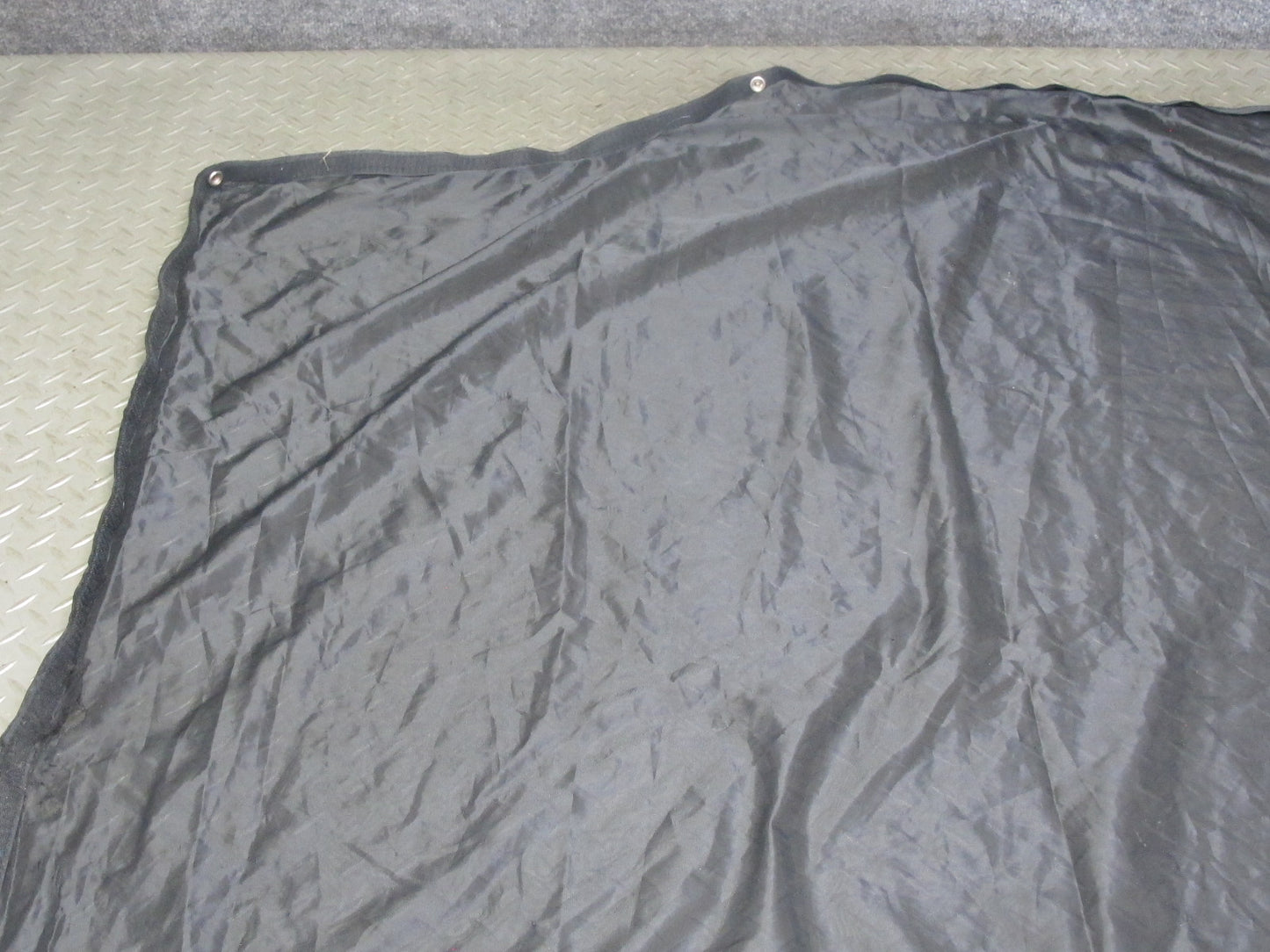 01-03 VW Eurovan T4 Camper Rear Tailgate Mosquito NET BUG Screen w Clips OEM