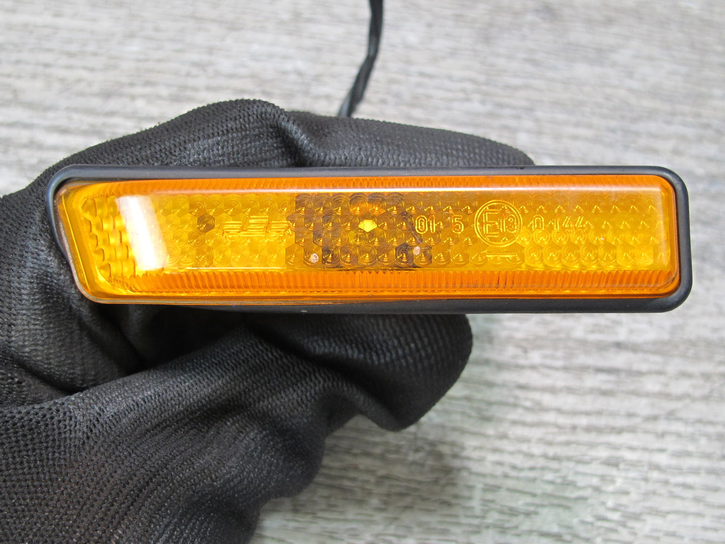 94-99 BMW E36 325iC 328iC Set of 2 Front Left & Right Side Marker Light Lamp OEM
