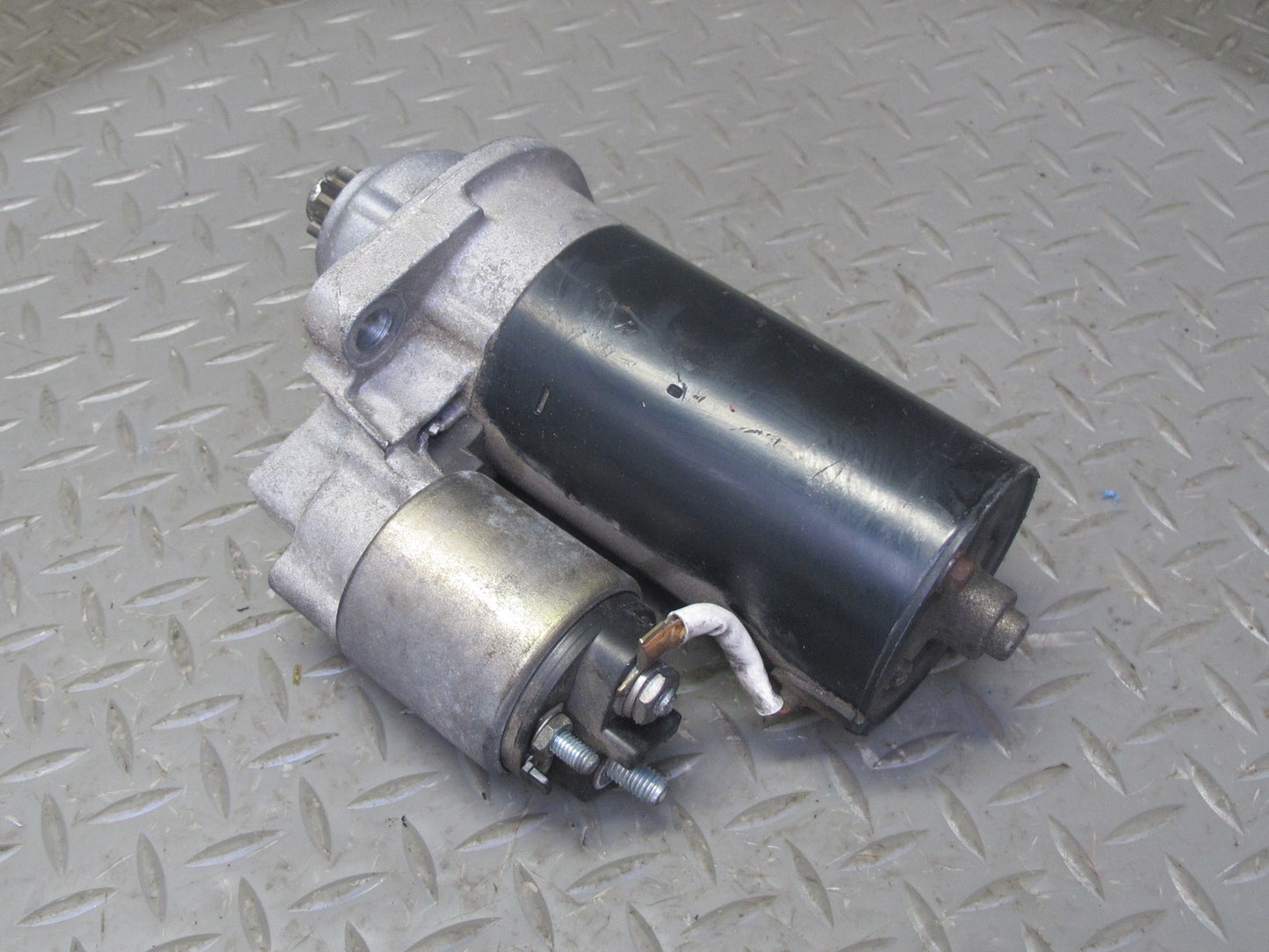 1999-2005 Porsche 911 Carrera 996 Engine Starter Motor 99660410300