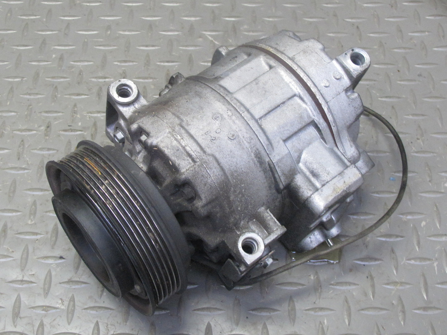 1999-2005 Porsche 911 Carrera 996 A/C Air Condition Compressor