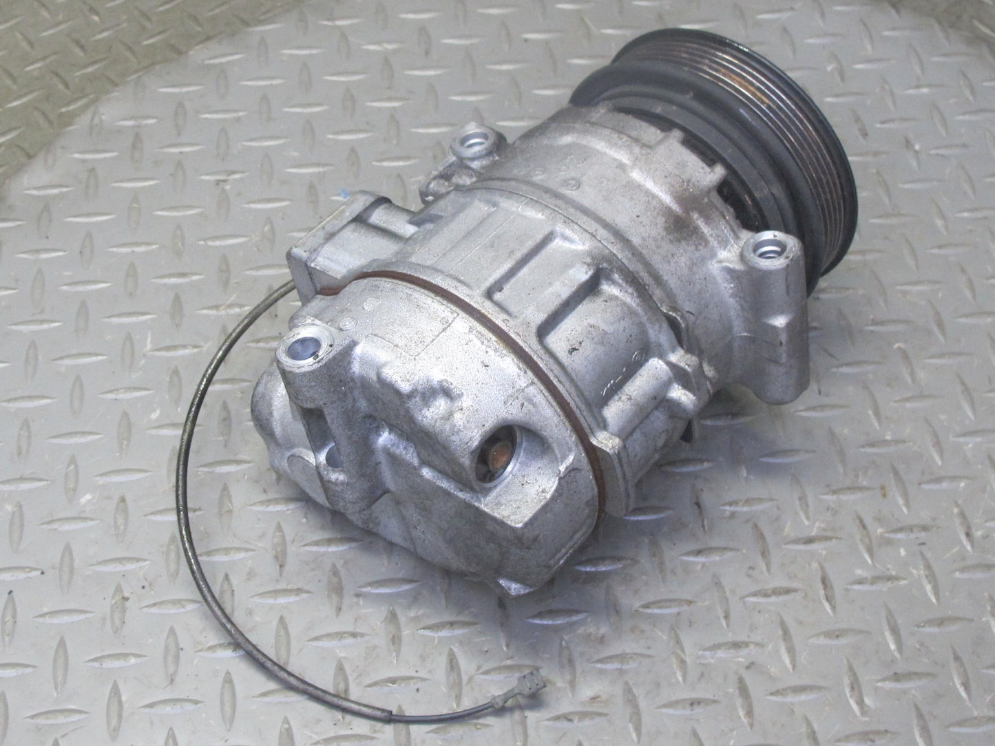 1999-2005 Porsche 911 Carrera 996 A/C Air Condition Compressor