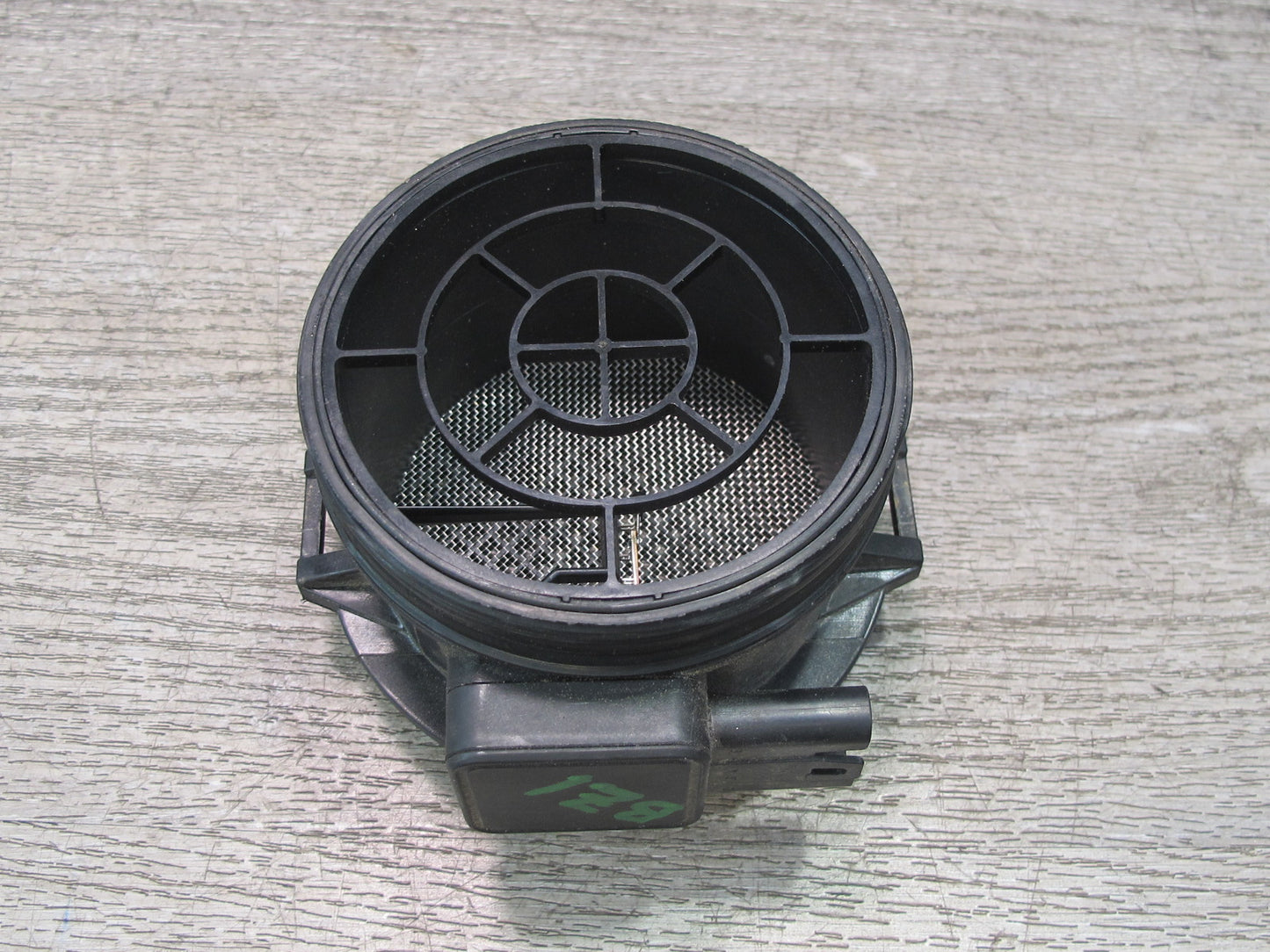 03-08 BMW E85 E86 Z4 Mass Air Flow Meter MAF Sensor 7513956 OEM