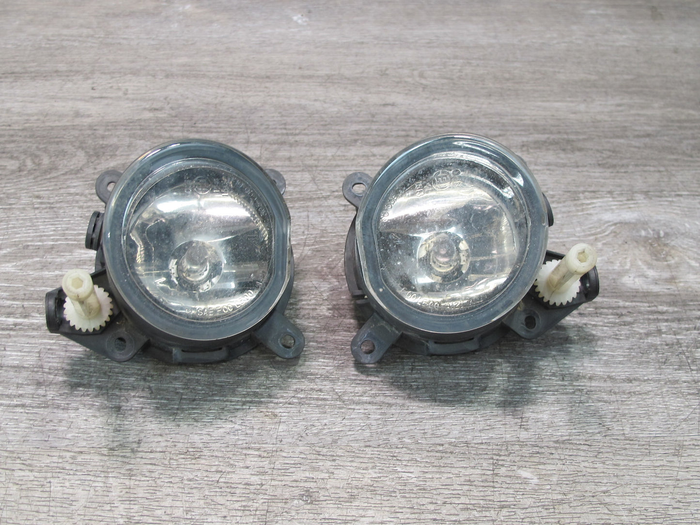 03-08 BMW E86 E85 Z4 Front Left & Right Fog Light Lamp OEM