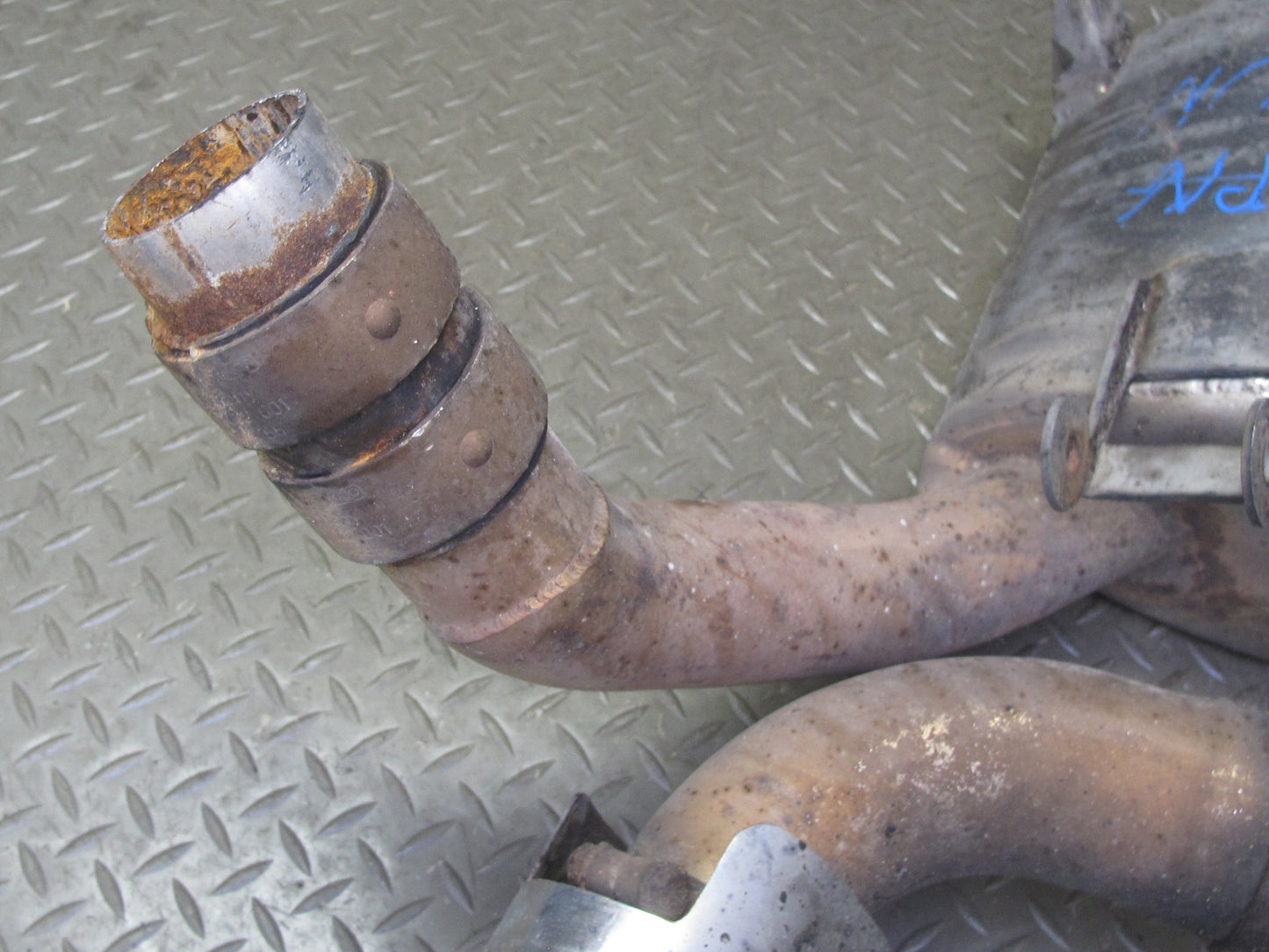 2002-2005 Porsche 911 996 3.6L M96.03 Rear Right Side Exhaust Muffler Tuned
