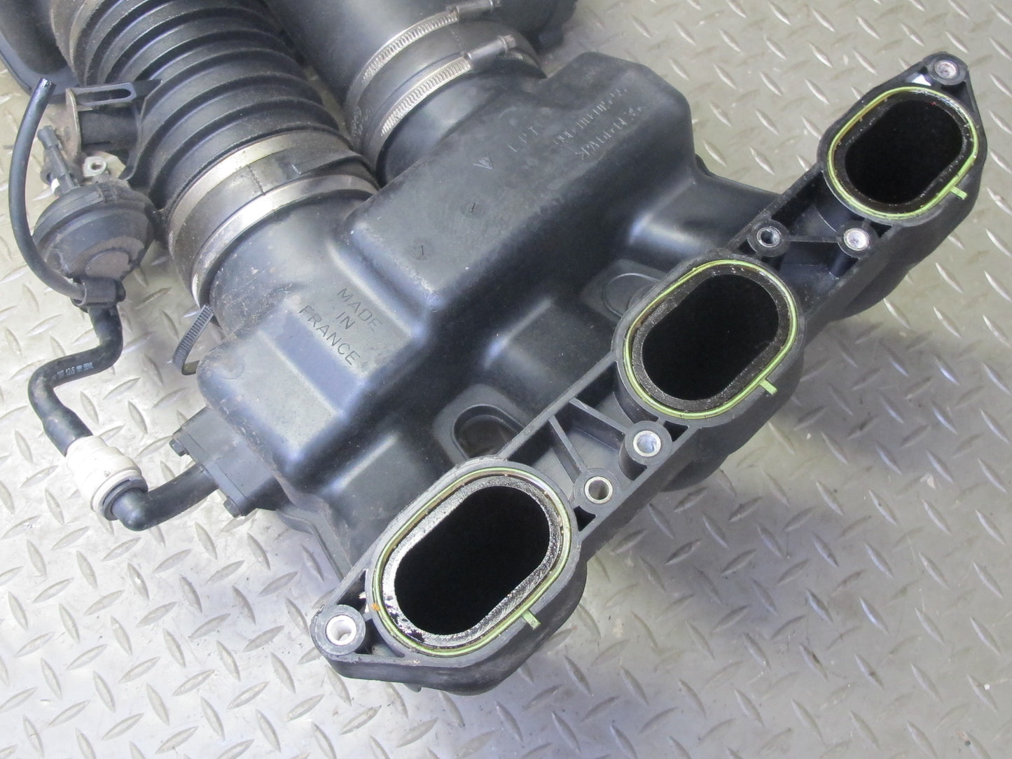 2002-2005 Porsche 911 996 3.6L M96.03 Engine Upper Air Intake Manifold