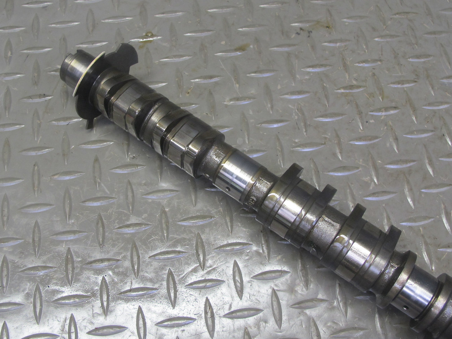 02-05 Porsche 911 996 3.6L M96.03 RWD Engine Right Intake & Exhaust Camshaft Set