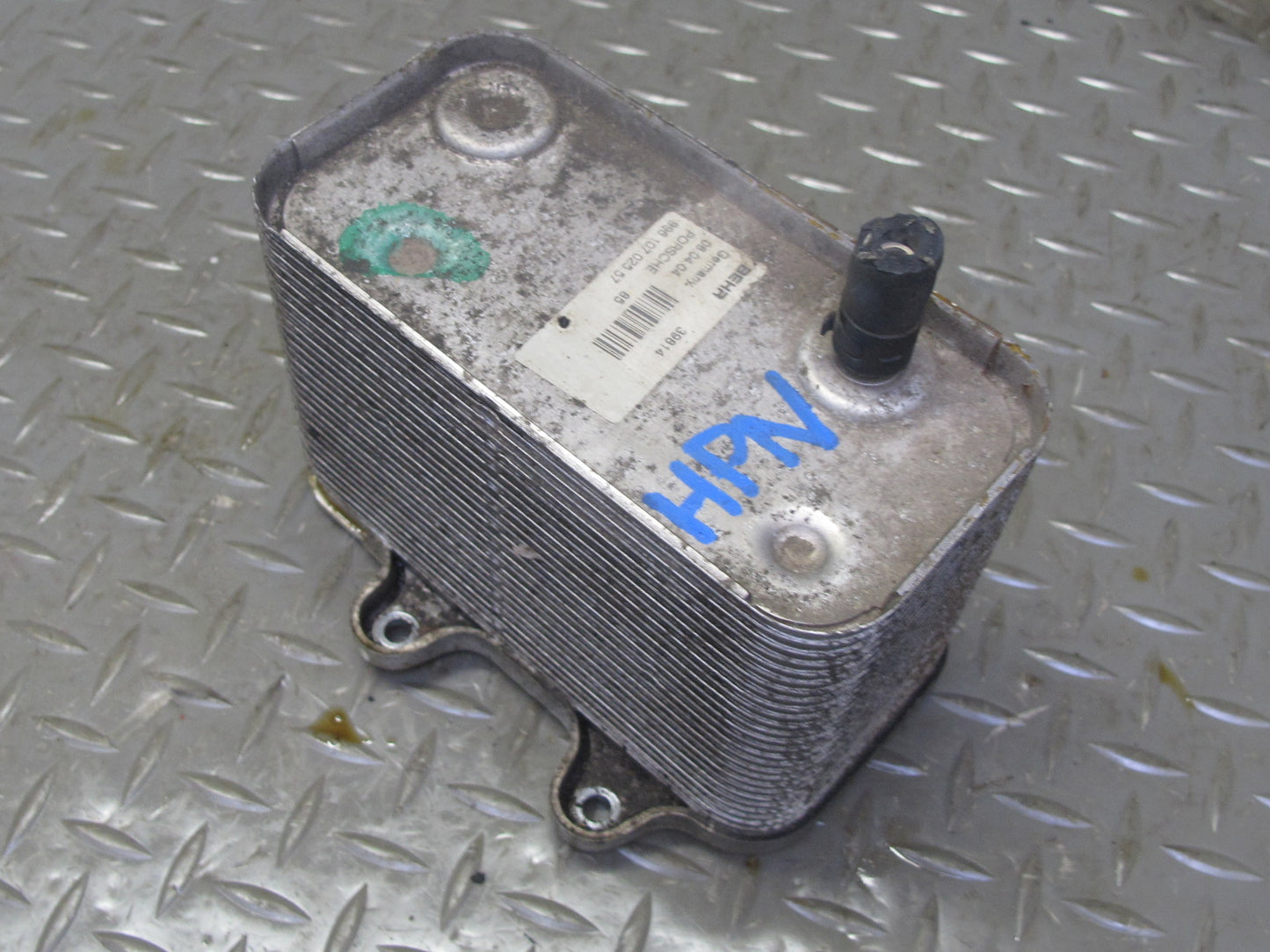 1999-2005 Porsche 911 996 Engine Oil Cooler Heat Exchanger 99610702557
