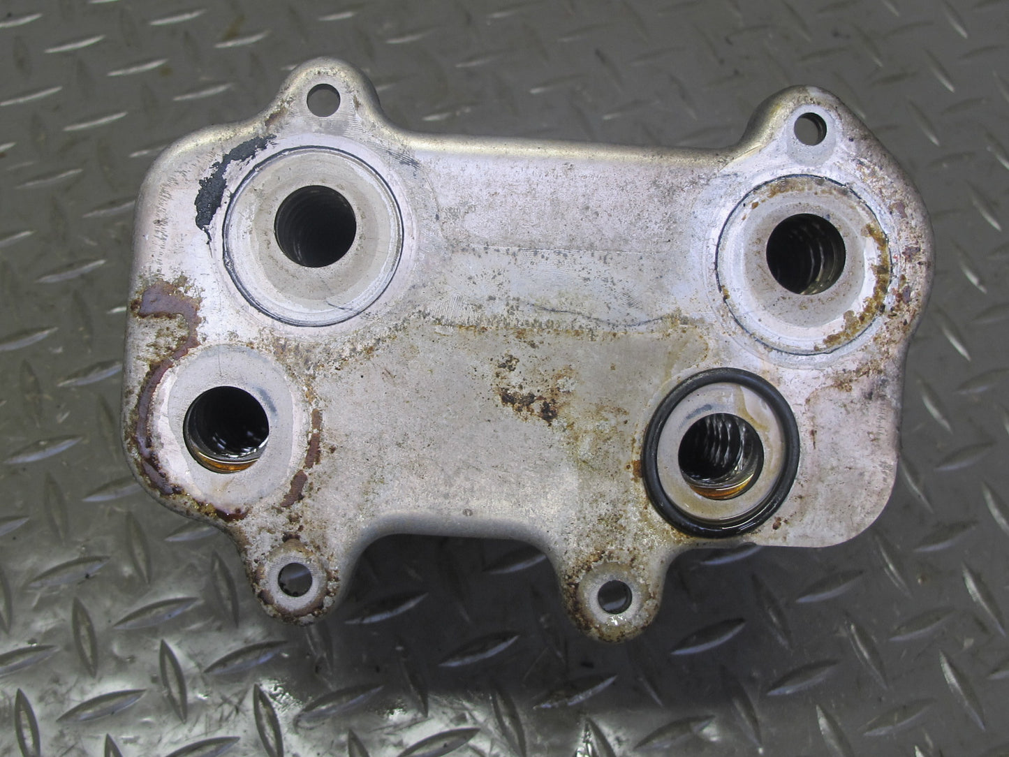 1999-2005 Porsche 911 996 Engine Oil Cooler Heat Exchanger 99610702557