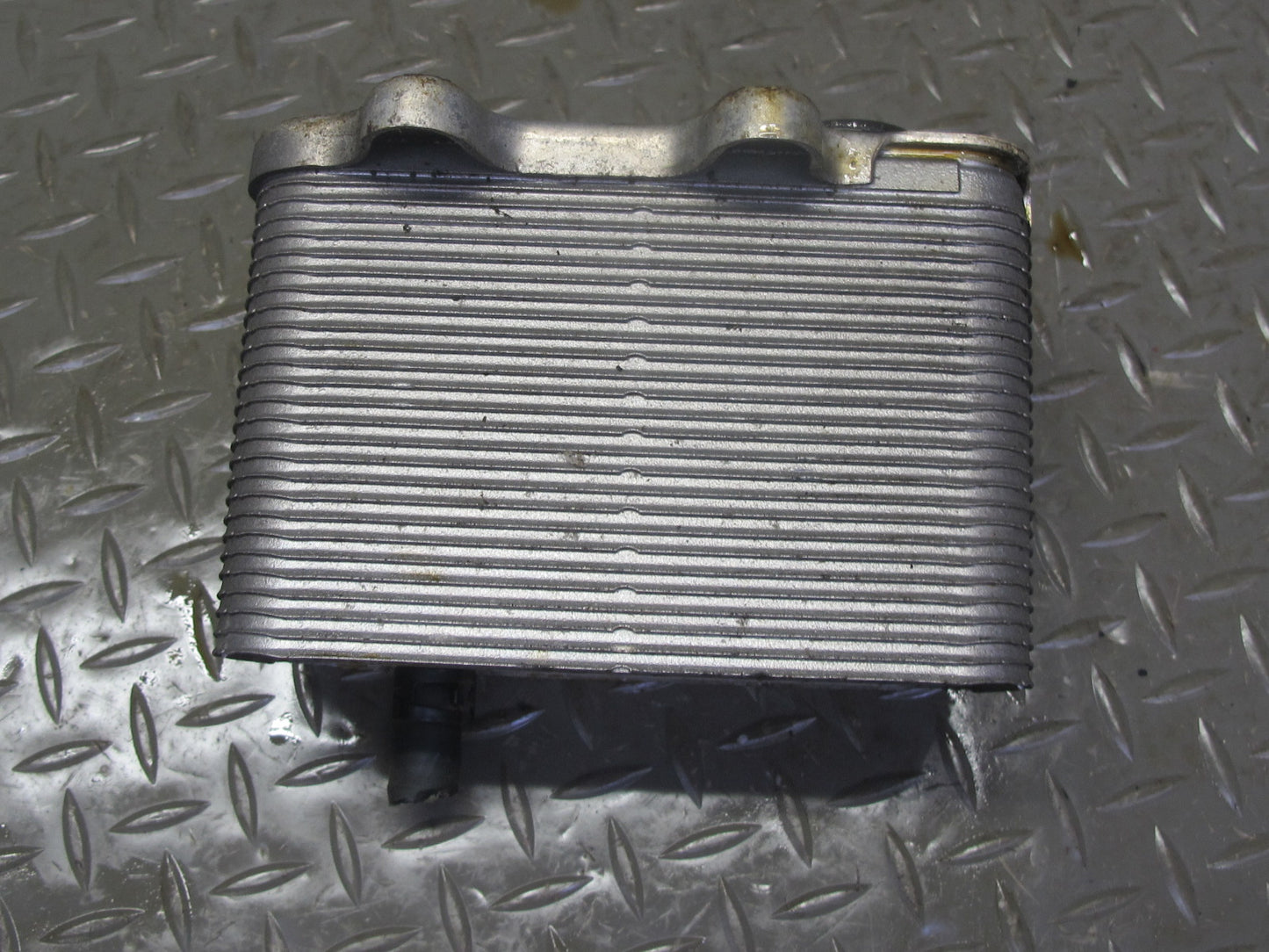 1999-2005 Porsche 911 996 Engine Oil Cooler Heat Exchanger 99610702557