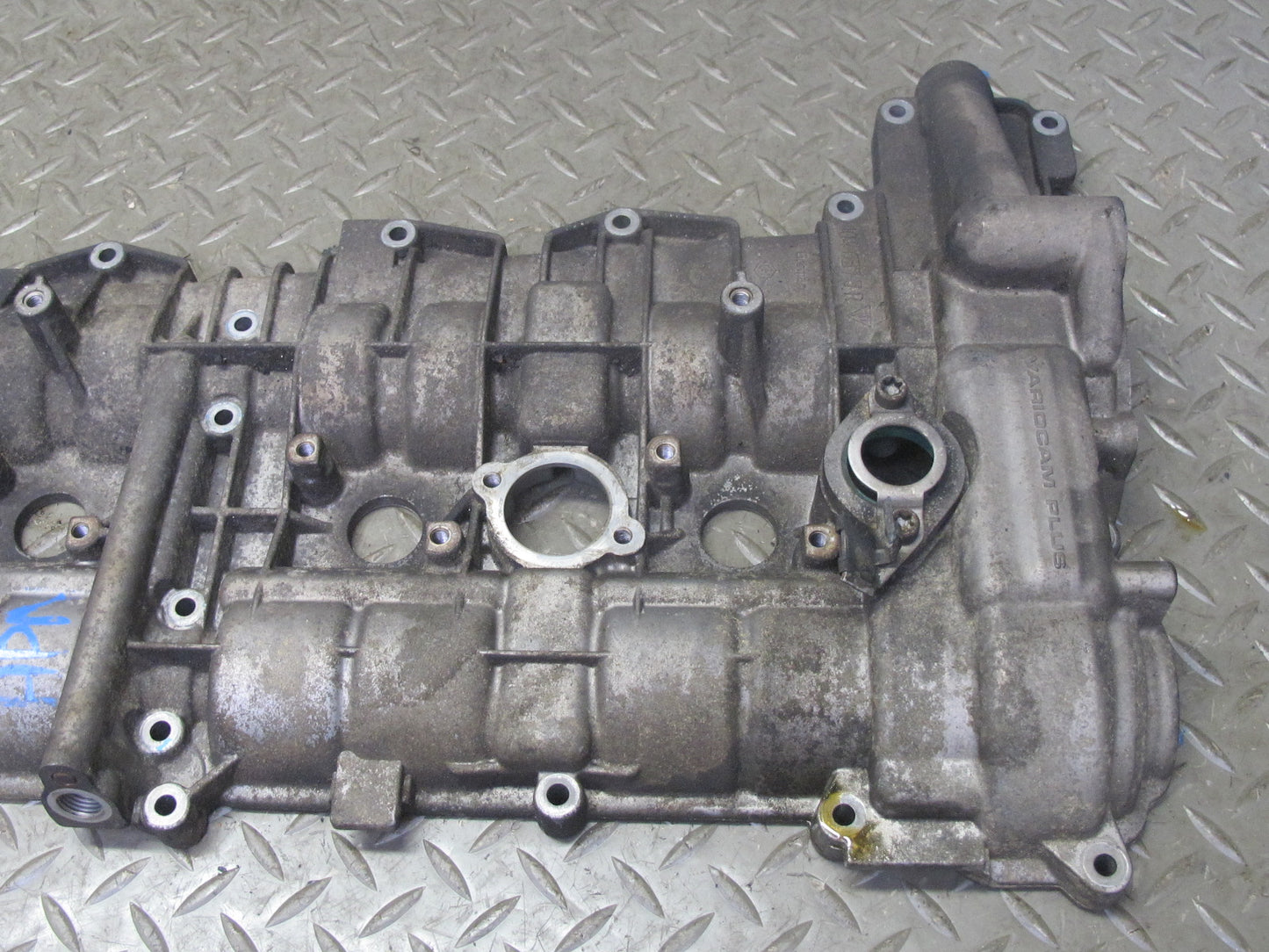 02-05 Porsche 911 996 3.6L M96.03 RWD Engine 4-6 Cylinder Head Valve Cover