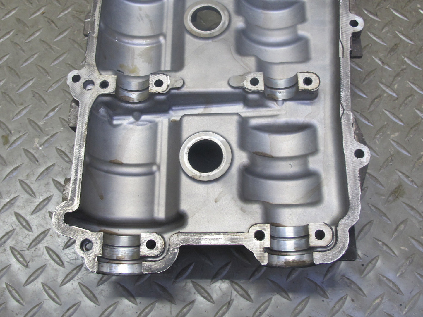 02-05 Porsche 911 996 3.6L M96.03 RWD Engine 4-6 Cylinder Head Valve Cover