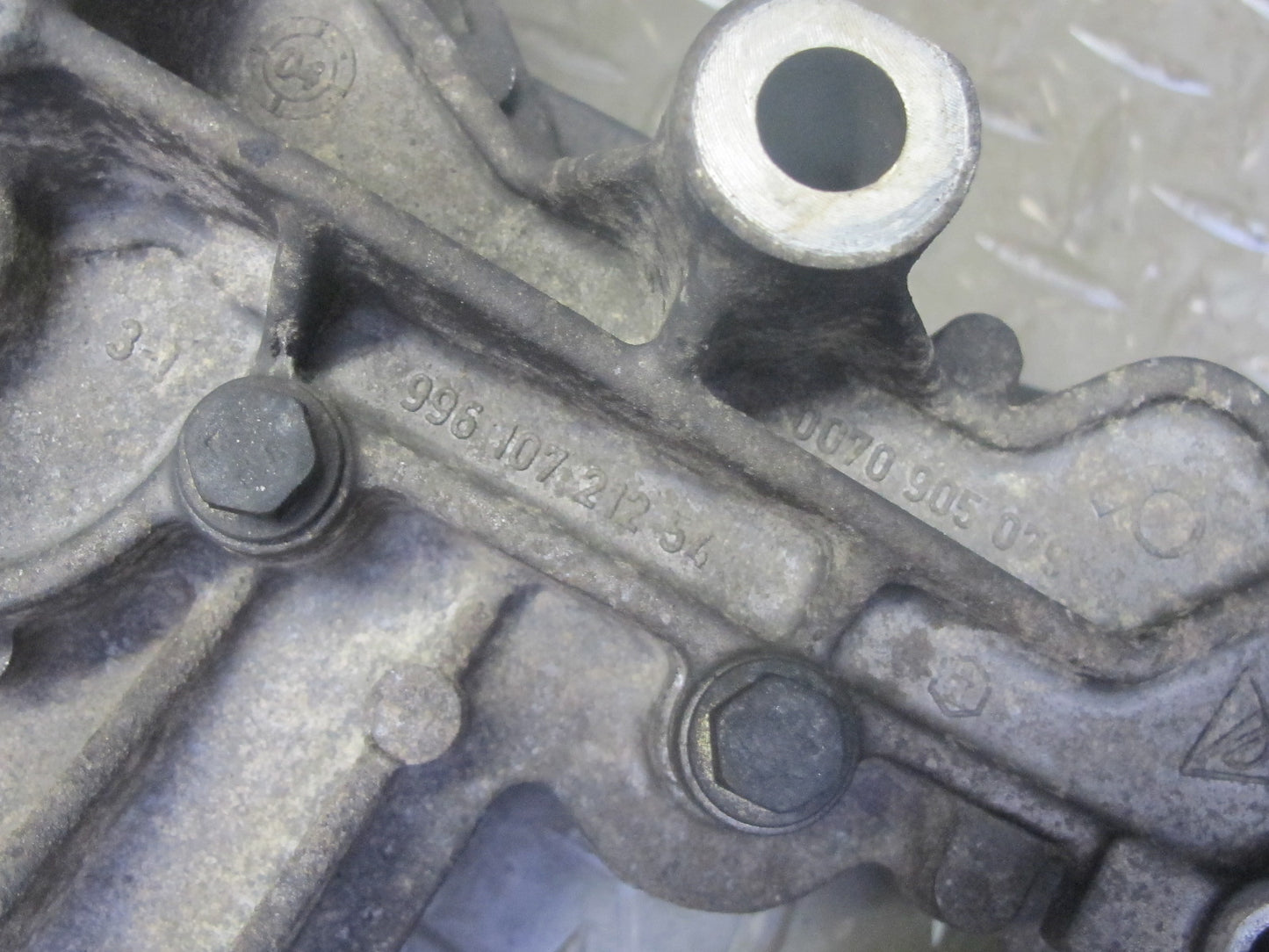 2002-2005 Porsche 911 Carrera 996 3.6L M96.03 Engine Motor Oil Pump Housing