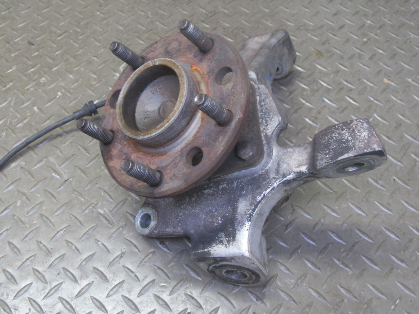 91-96 Chevrolet Corvette C4 Front Right Spindle Knuckle Wheel Hub Bearing OEM