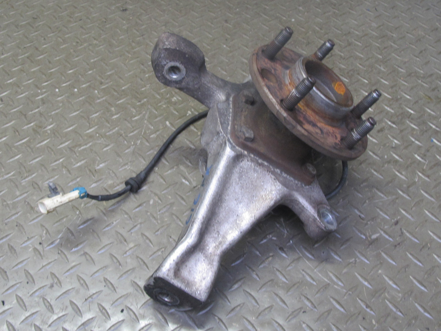 91-96 Chevrolet Corvette C4 Front Right Spindle Knuckle Wheel Hub Bearing OEM