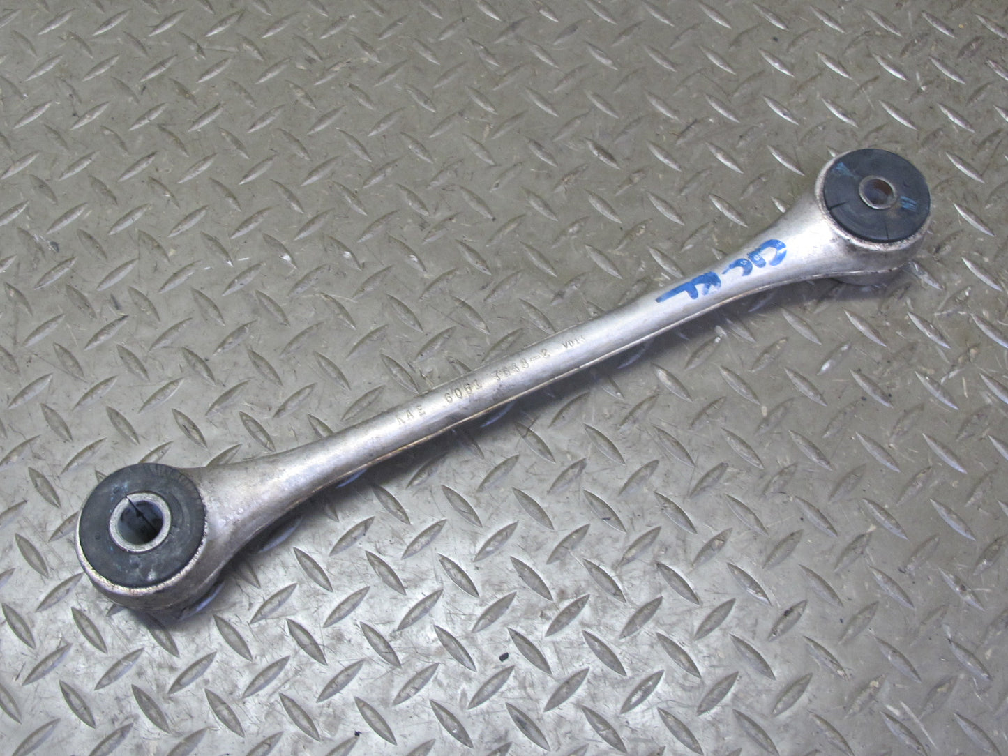 84-96 Chevrolet Corvette C4 Set of 3 Rear Left Suspension Control Arm Rod OEM