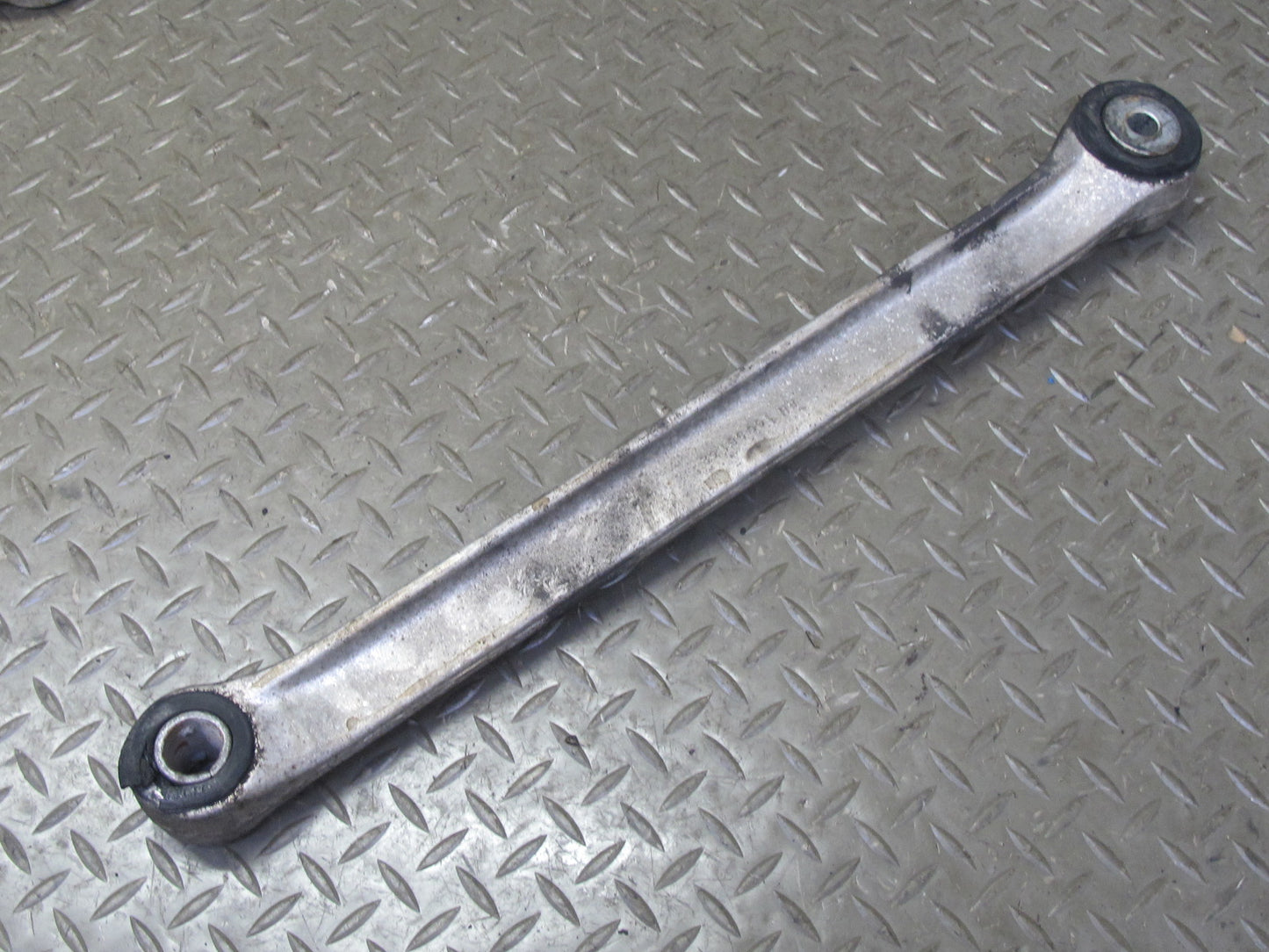 84-96 Chevrolet Corvette C4 Set of 3 Rear Right Suspension Control Arm Rod OEM