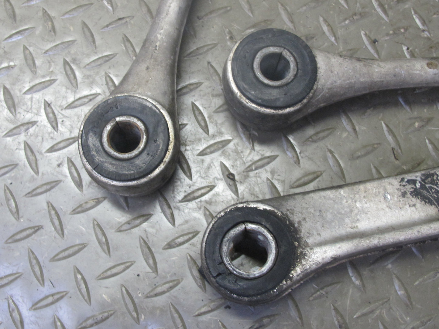 84-96 Chevrolet Corvette C4 Set of 3 Rear Right Suspension Control Arm Rod OEM