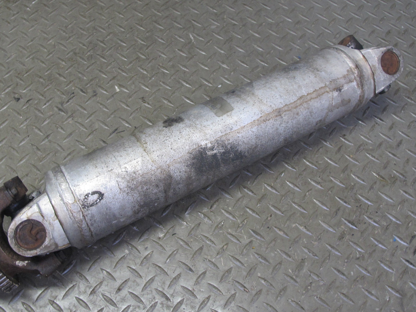 84-96 Chevrolet Corvette C4 A/T Rear Left Half Axle Shaft 10154277 OEM