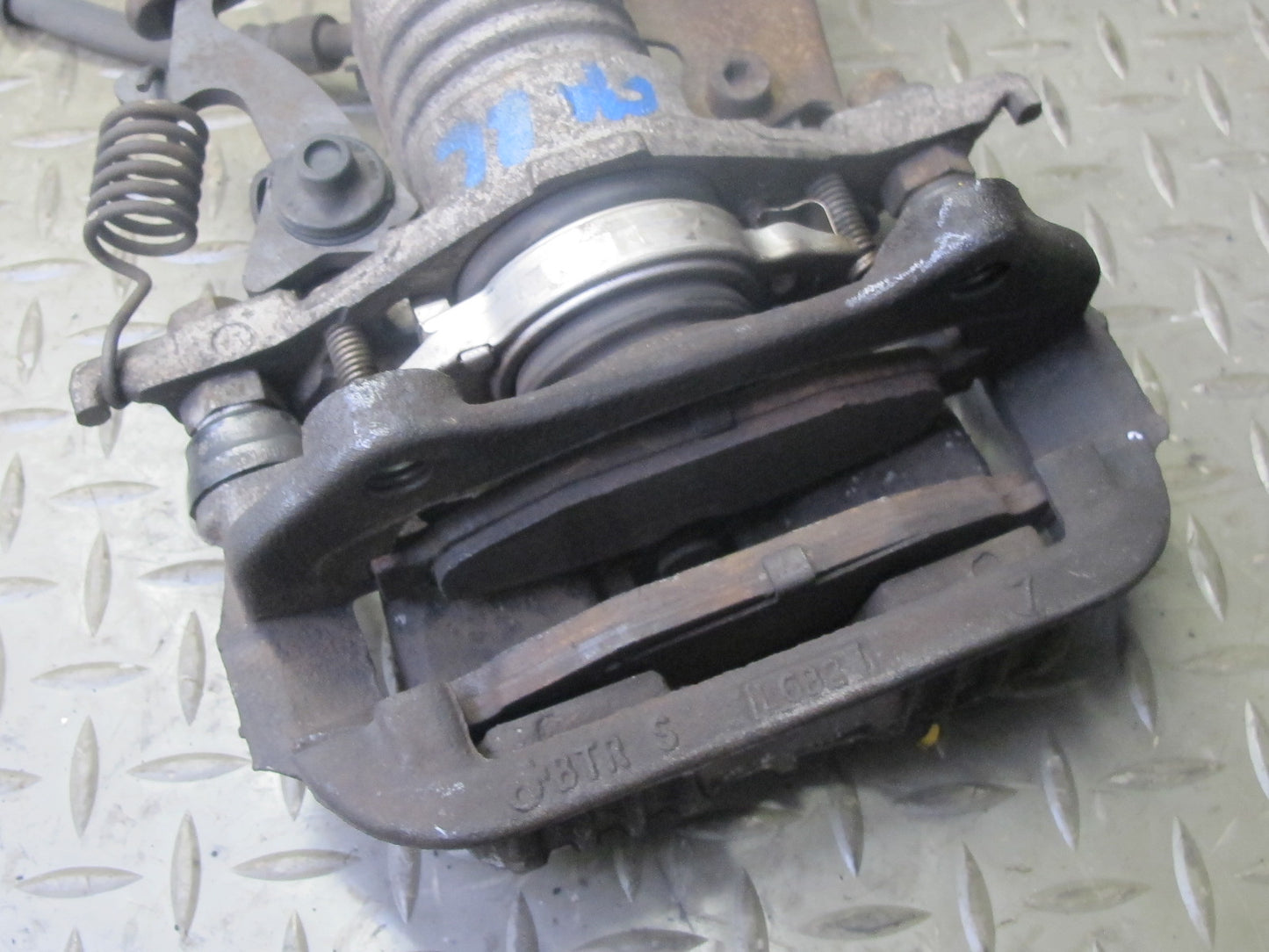 89-96 Chevrolet Corvette C4 Set of 2 Rear Left & Right Brake Caliper OEM