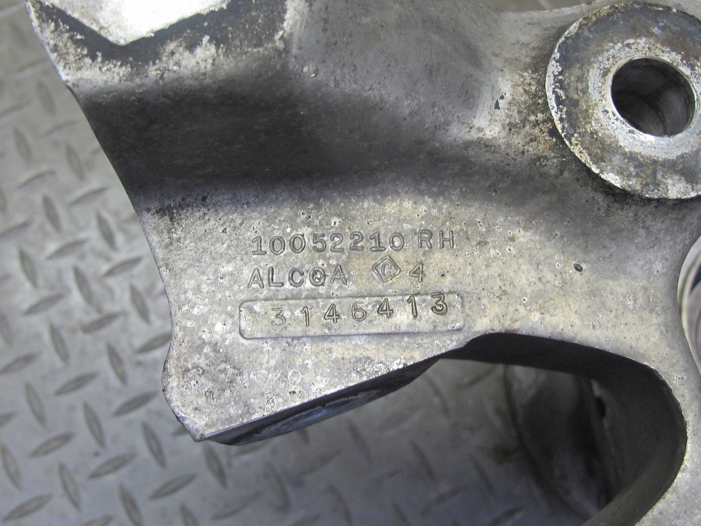 88-96 Chevrolet Corvette C4 Rear Right Spindle Knuckle Wheel Hub Bearing OEM