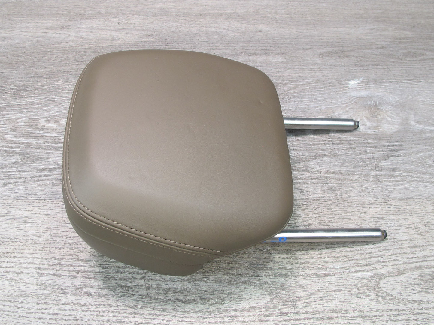 2011-2018 Porsche Cayenne 958 Rear Left Center Right Leather Headrest Set of 3