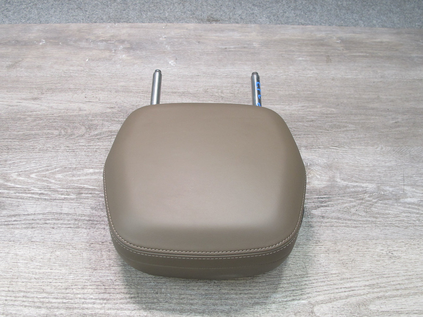 2011-2018 Porsche Cayenne 958 Rear Left Center Right Leather Headrest Set of 3