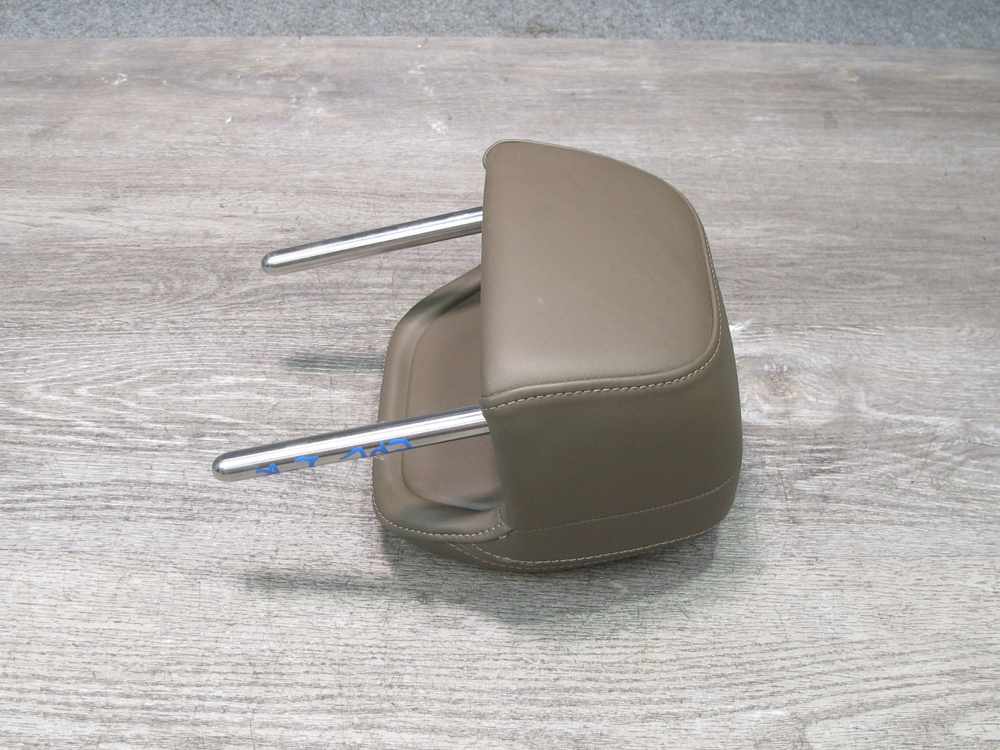2011-2018 Porsche Cayenne 958 Rear Left Center Right Leather Headrest Set of 3
