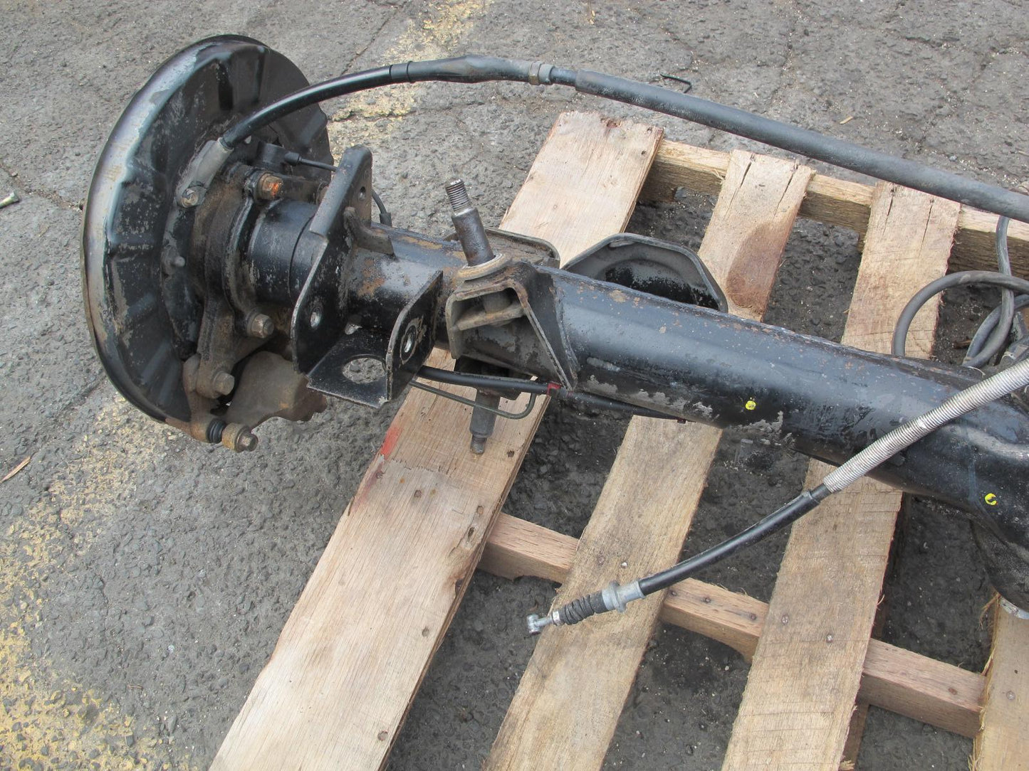 99-01 Isuzu Vehicross Rear Axle Differential LSD 4.30 Ratio Stabilizer & Brakes