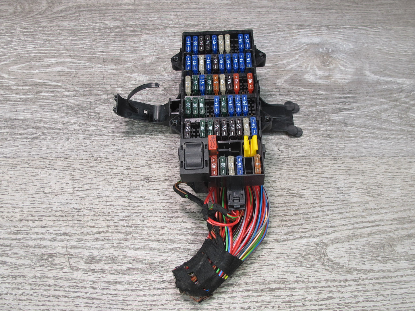 2000-2004 Porsche Boxster 986 Fuse Relay Junction Box Module Unit