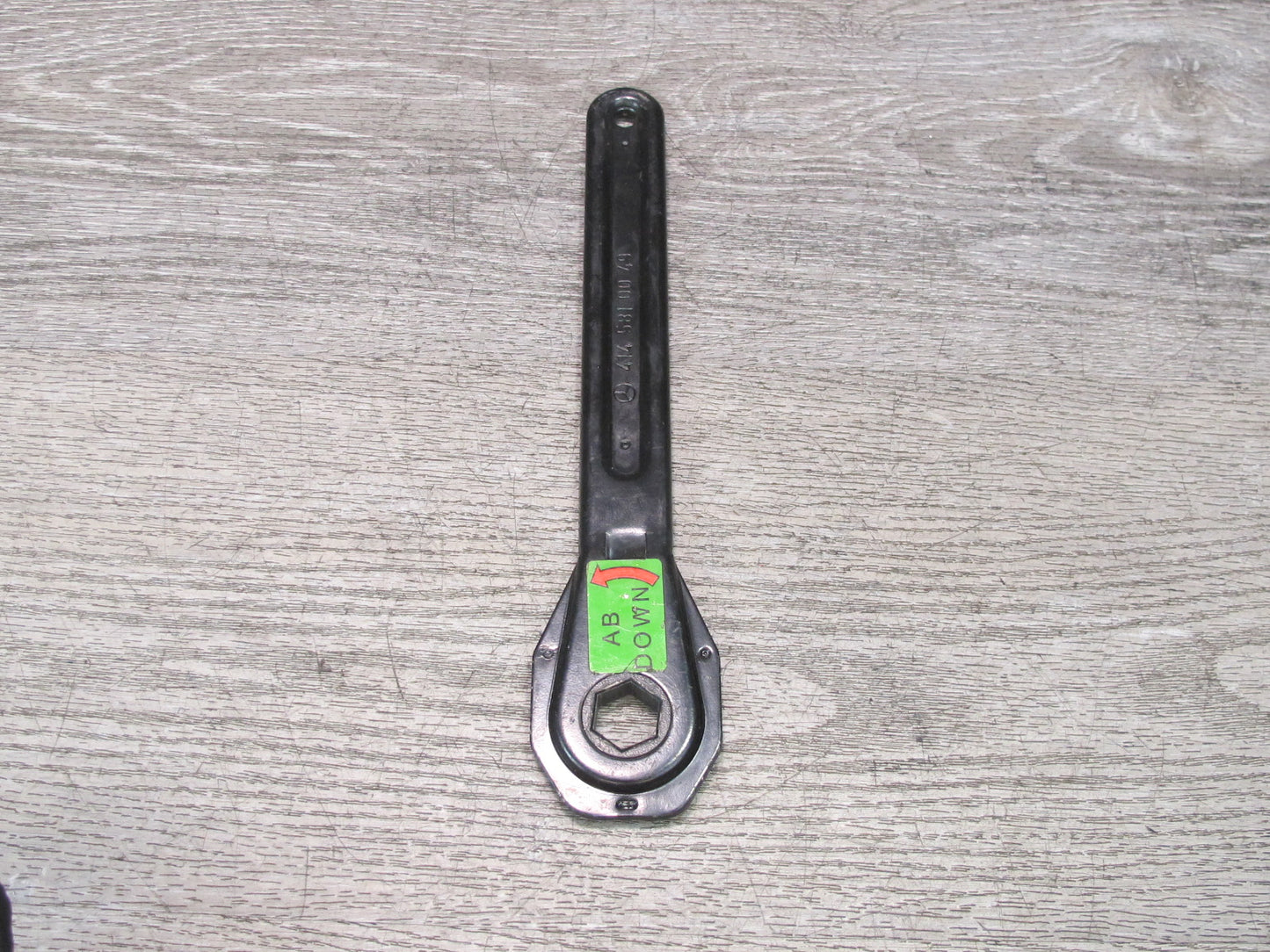 12-15 Mercedes W166 Ml-class Emergency Spare Tire Wheel Tool KIT OEM