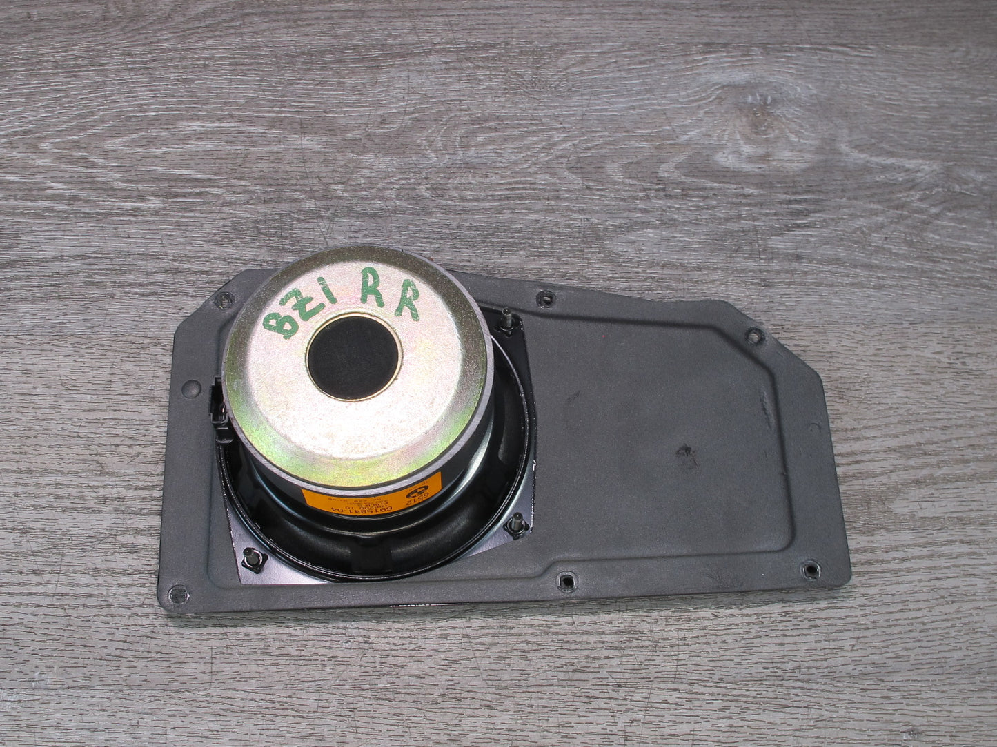03-08 BMW E85 Z4 Set of 2 Rear Left & Right TOP Hi-fi Subwoofer Speaker OEM