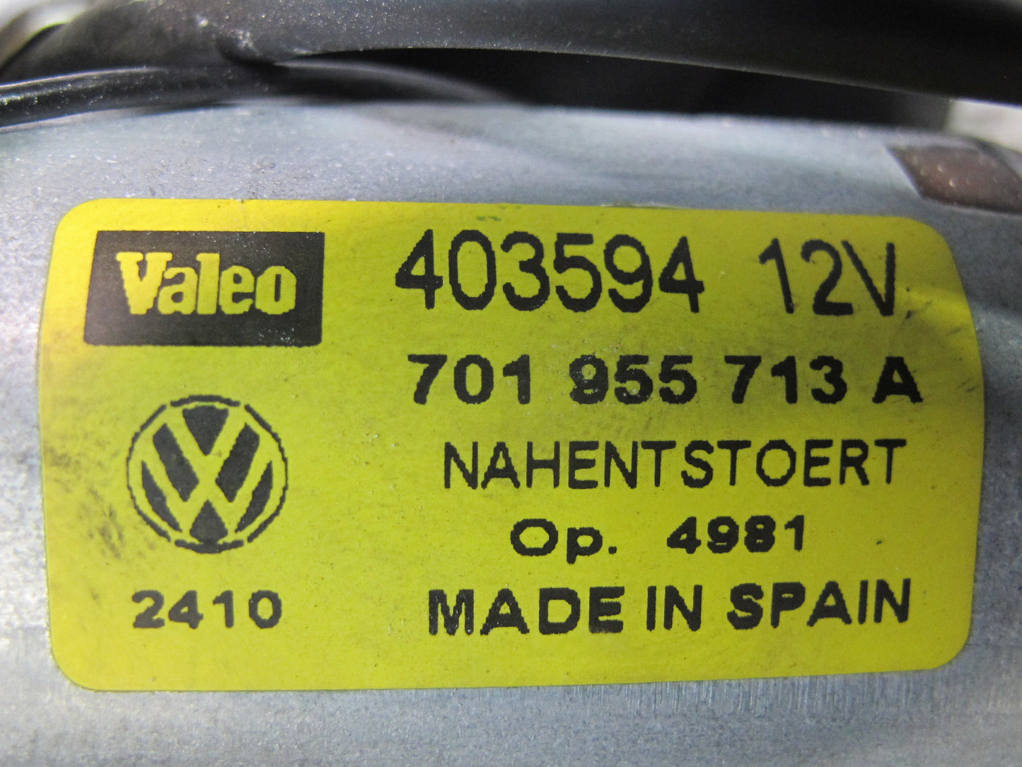 99-03 VW Eurovan T4 Rear Trunk Liftgate Tailgate Wiper Motor 701955713A OEM