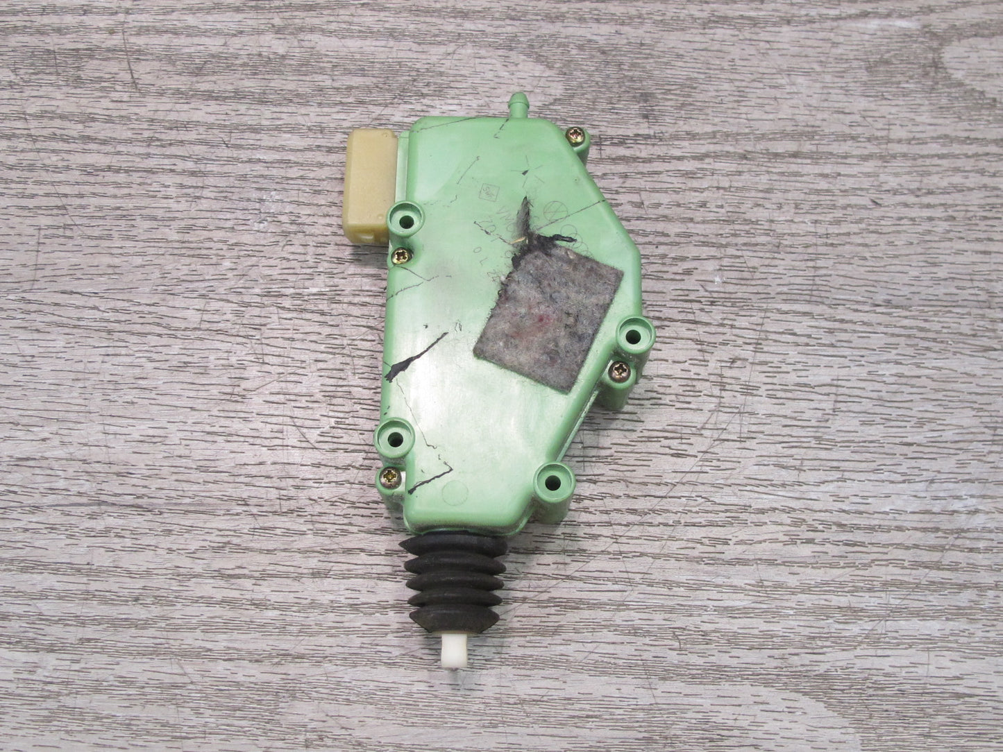 97-03 VW Eurovan T4 Rear Right Sliding Door Lock Actuator Motor OEM