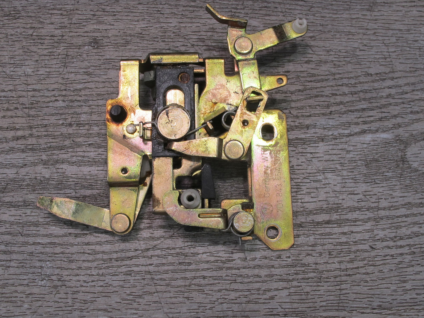 97-03 VW Eurovan T4 Rear Right Sliding Door Lock Latch 7D1843654 OEM