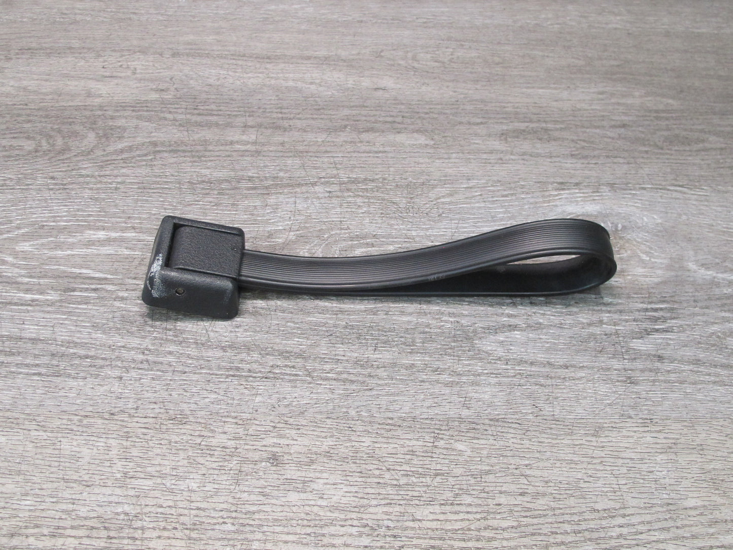 97-03 VW Eurovan T4 Rear Hatch Grab Handle Pull Loop 7D0829621 OEM