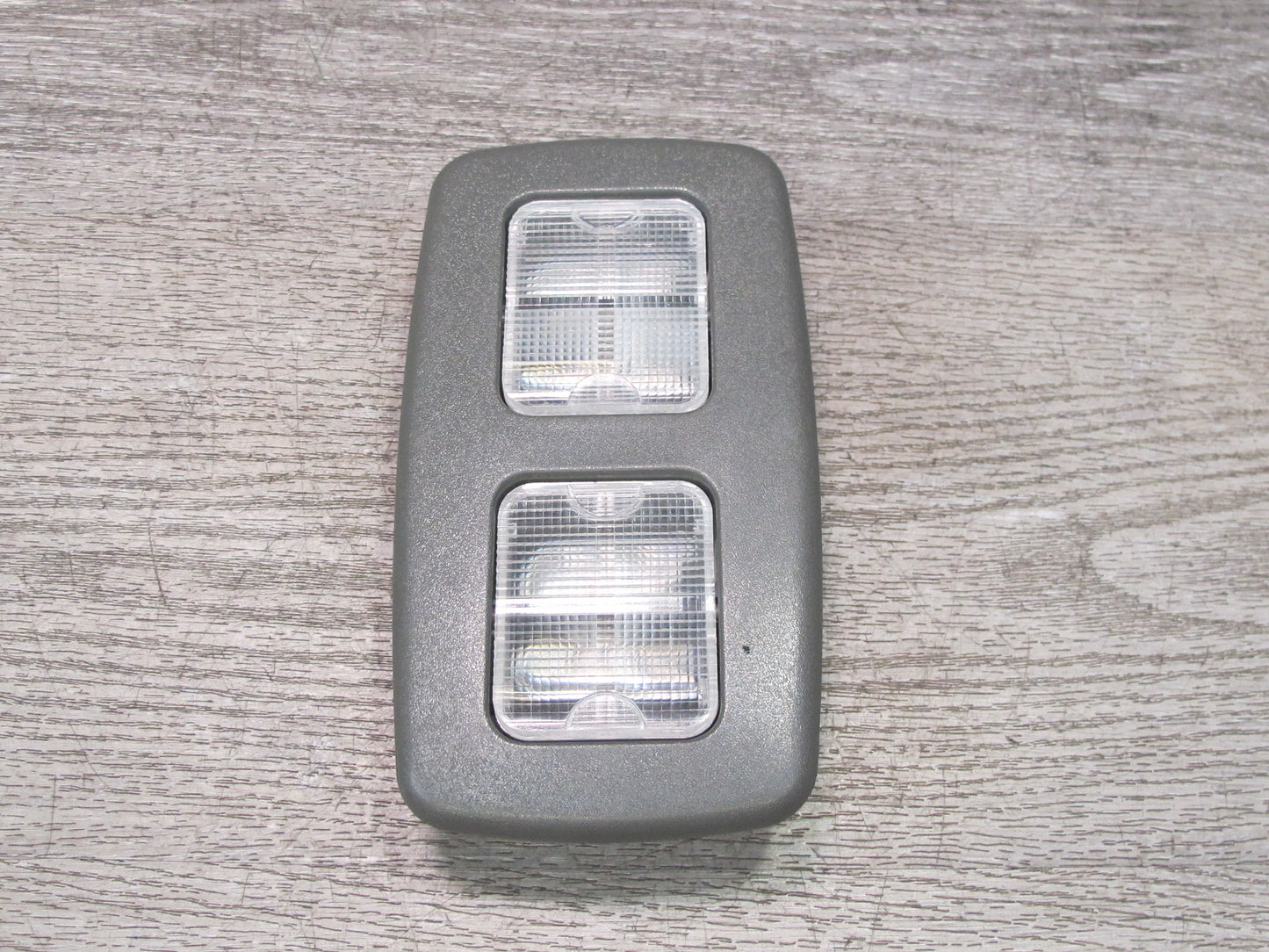 01-03 VW Eurovan T4 Camper Rear Interior Upper Dome Light Lamp OEM