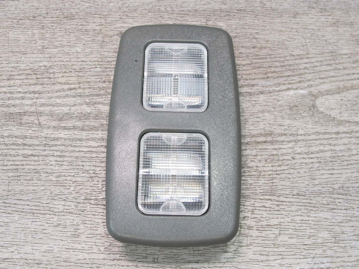 01-03 VW Eurovan T4 Camper Rear Interior Upper Dome Light Lamp OEM