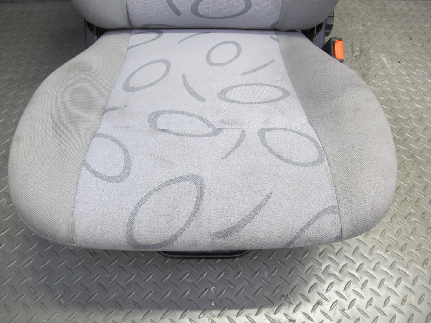 99-03 VW Eurovan T4 Set of 2 Front Left & Right Cloth Seat Gray OEM